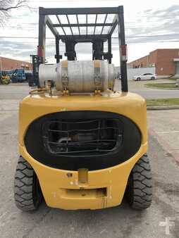 Treibgasstapler - CAT Lift Trucks GP40K (3)
