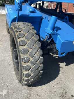 Telescopic forklift rigid 2014  Genie GTH844 (10)