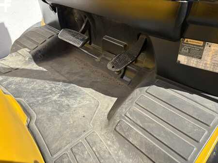 Propane Forklifts 2015  Hyster H120FT (13)
