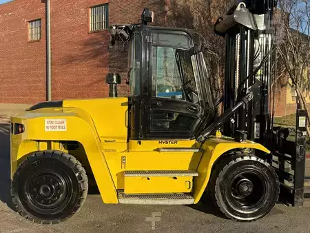 Diesel Forklifts 2017  Hyster H330HD (2)