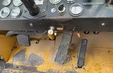 Diesel Forklifts - Hyster H460A (10)