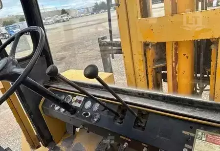 Diesel Forklifts - Hyster H460A (23)