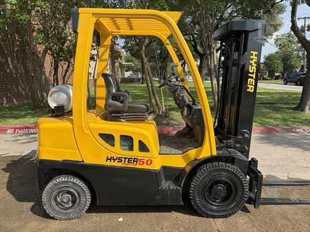 Propane Forklifts 2019  Hyster H50FT (1)