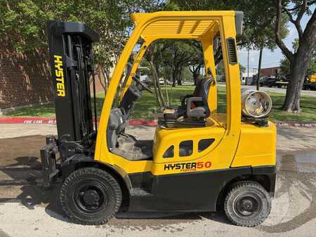 Propane Forklifts 2019  Hyster H50FT (2)