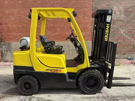 Propane Forklifts 2019  Hyster H60FT (2)