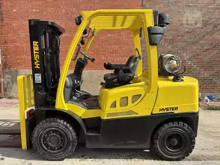 Montacargas GLP 2017  Hyster H80FT (1)