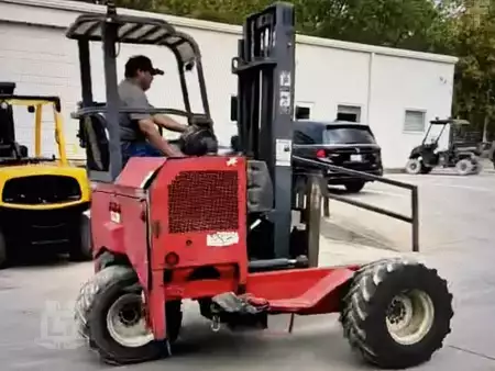 Other 2003  Moffett M5500 (3)