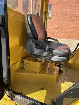 Rough Terrain Forklifts 2018  Master Craft MC08-11136 (10)