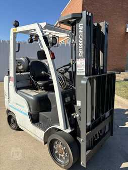 Carretilla elevadora GLP - Nissan MCP1F2A25LV (10)