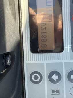 Carretilla elevadora GLP - Nissan MCP1F2A25LV (7)