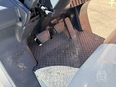 Carretilla elevadora diésel 2016  Nissan MU1F2A25LV (10)