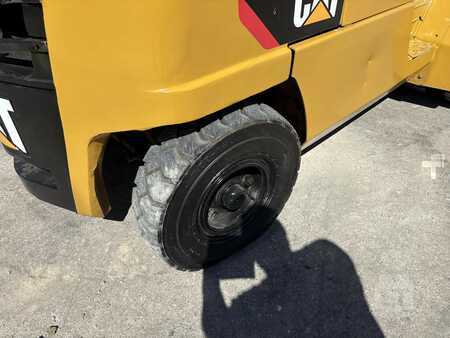 Diesel Forklifts 2015  CAT Lift Trucks PD11000 (14)