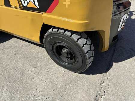 Diesel Forklifts 2015  CAT Lift Trucks PD11000 (15)