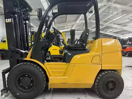 Diesel Forklifts - CAT Lift Trucks PD8000 (2)