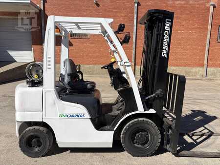Diesel Forklifts 2016  Unicarriers PF50 (1)