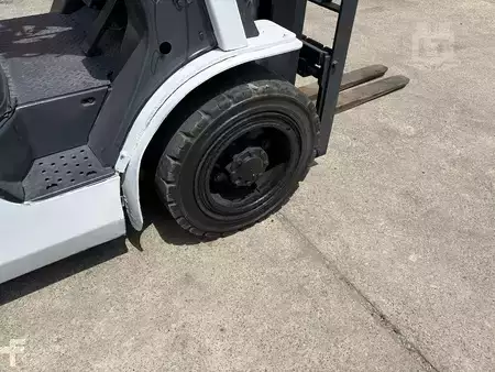 Propane Forklifts 2018  Unicarriers PF60 (13)