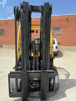 Propane Forklifts 2019  Hyster S135FT (4)