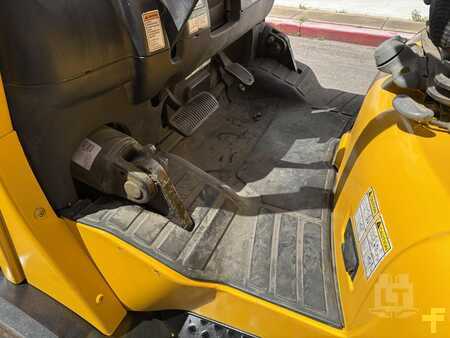 Propane Forklifts 2019  Hyster S135FT (10)