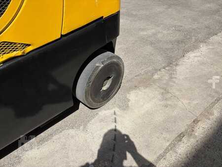 Propane Forklifts 2019  Hyster S135FT (18)