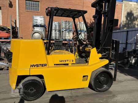 Propane Forklifts 2004  Hyster S155XL2 (1)
