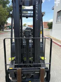 Propane Forklifts 2021  Clark S25CL (7)
