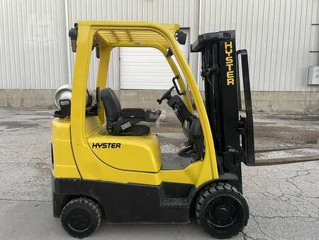 Propane Forklifts 2013  Hyster S50FT (1)