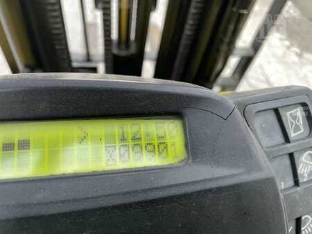Propane Forklifts 2013  Hyster S50FT (18)