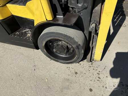 Propane Forklifts 2010  Hyster S60FT (12)