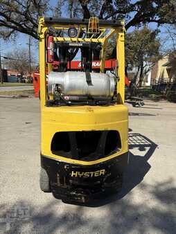 Propane Forklifts 2010  Hyster S60FT (7)