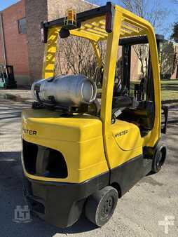 Propane Forklifts 2008  Hyster S70FT (3)