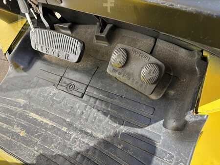 Propane Forklifts 2006  Hyster S80XM (13)
