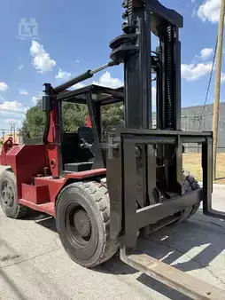 Diesel Forklifts - Taylor TE300S (6)