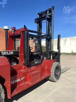 Diesel Forklifts 1996  Taylor TE360L (27)