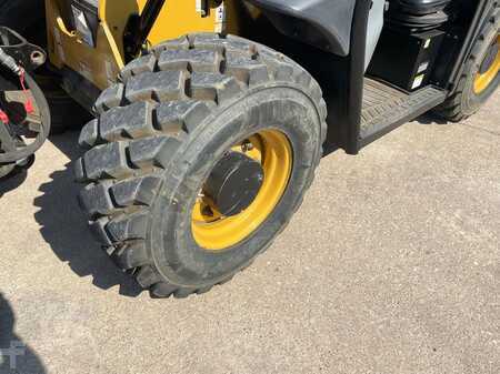 Teleskopstapler-Starr 2019  CAT Lift Trucks TH255C (17)