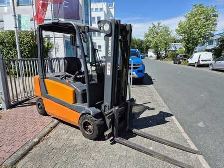 4-wiel elektrische heftrucks 2000  Steinbock Boss KE 20 MP (1)