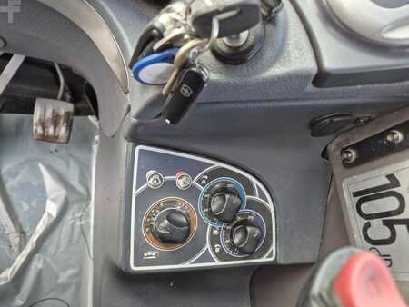 Teleskopstapler-Starr  Manitou MLT 840-145 PS  AirCon (10)