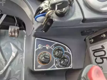 Teleskoplastare Rigid 2017  Manitou MLT 840-145 PS  AirCon 4new Tires (10)