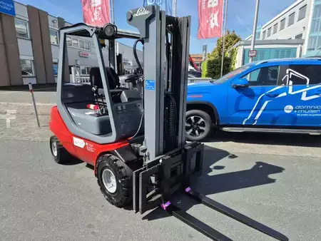 Gas gaffeltruck 1993  Linde H 30 T-03 (4)