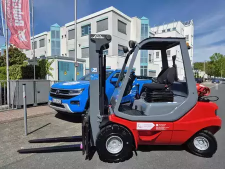 Gas gaffeltruck 1993  Linde H 30 T-03 (5)