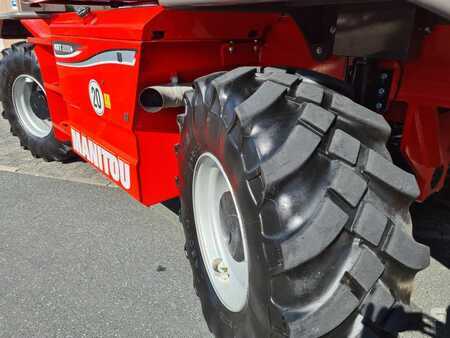 Teleskopstapler-Rotor  Manitou MRT 2150 Privilege (9)