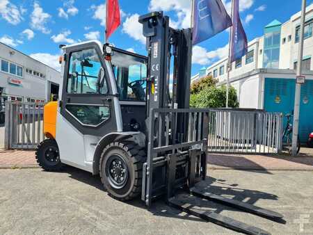 Diesel gaffeltruck 2021  Still RC 42-40 (1)