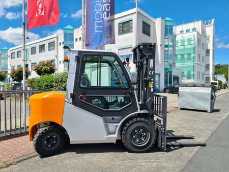 Diesel gaffeltruck 2021  Still RC 42-40 (2)