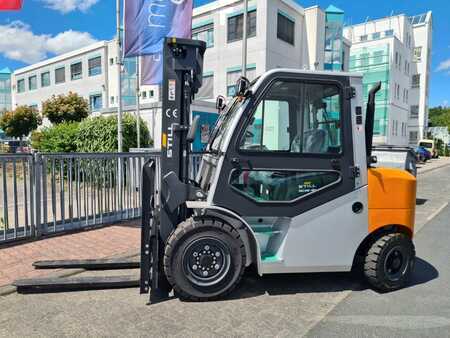 Diesel gaffeltruck 2021  Still RC 42-40 (5)