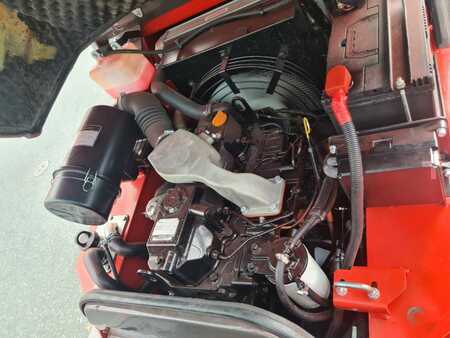 Wózki widłowe diesel 2019  Manitou MI 30 D Triplex (5)