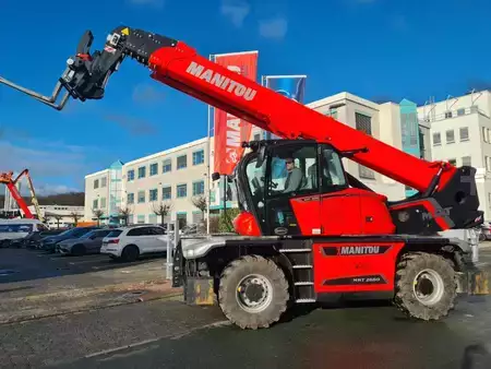 Ładowarki teleskopowe obrotowe  Manitou MRT 2660 Vision + AC (1)