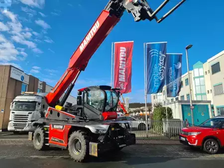 Ładowarki teleskopowe obrotowe  Manitou MRT 2660 Vision + AC (7)