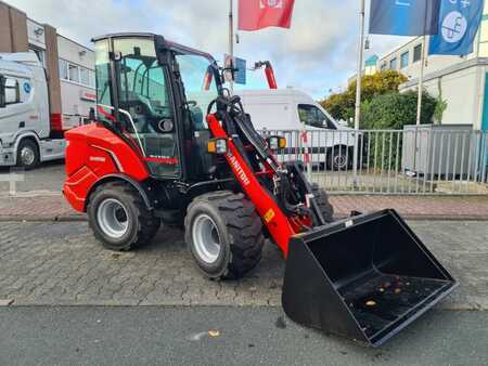 Annet 2023  Manitou MLA 3-25 H Classic (7)
