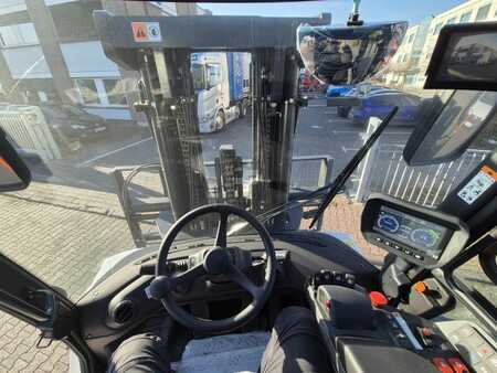 Dieselstapler  Bobcat D 80 S - 9 (8)