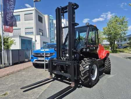 Empilhador todo-terreno 2022  Manitou M 30.4 3F550 S4 (1)