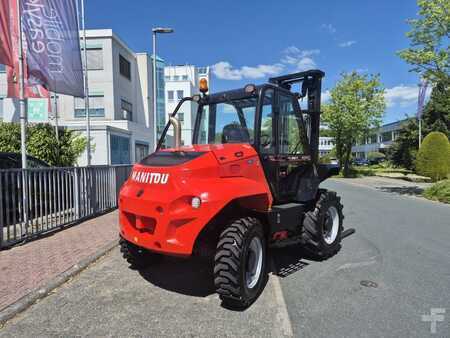 Empilhador todo-terreno 2022  Manitou M 30.4 3F550 S4 (5)